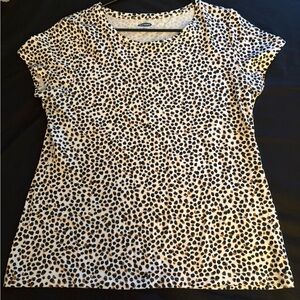 Women’s Old Navy Slim Fit animal print top EUC worn once in size XL